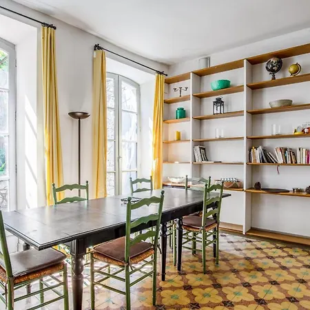 Splendid With A Terrasse And A Garden - - Welkeys Avignon